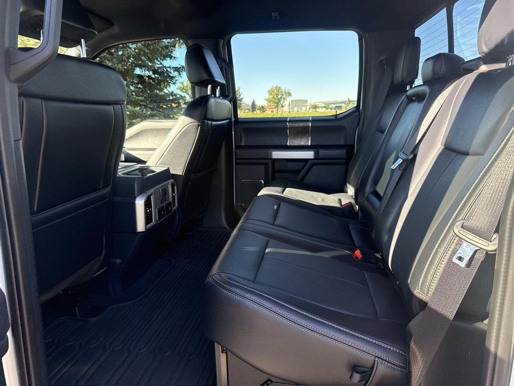 Used 2022 Ford F350 Lariat w/ Lariat Ultimate Package AWD/4WD image 12