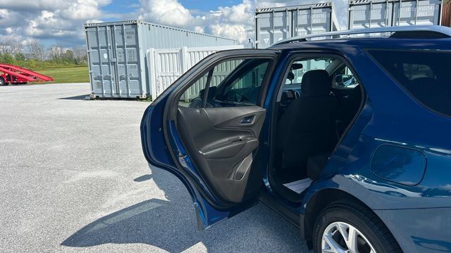 Used 2019 Chevrolet Equinox LT w/ Sun & Navigation Package AWD/4WD image 29