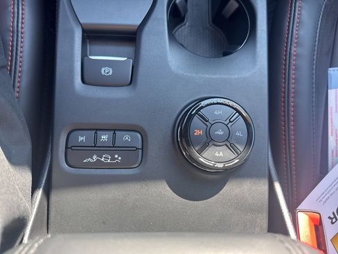 Certified 2025 Ford Ranger Raptor image 20