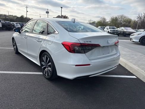 Used 2023 Honda Civic EX image 16