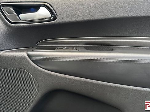 Used 2021 Dodge Durango Citadel w/ Technology Group image 21