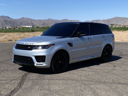 Used 2021 Land Rover Range Rover Sport HST image 7