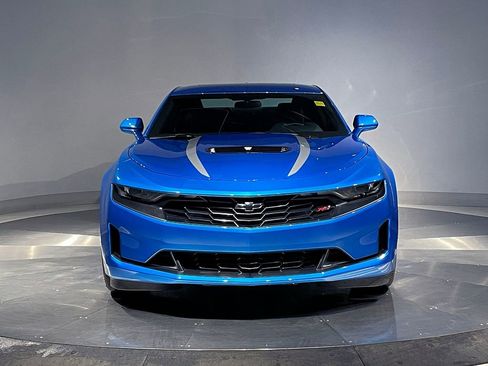 Used 2024 Chevrolet Camaro LT w/ RS Package RWD image 3