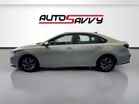 Used 2021 Kia Forte LXS image 4