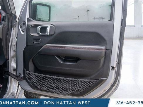 Used 2019 Jeep Wrangler Unlimited Rubicon image 27