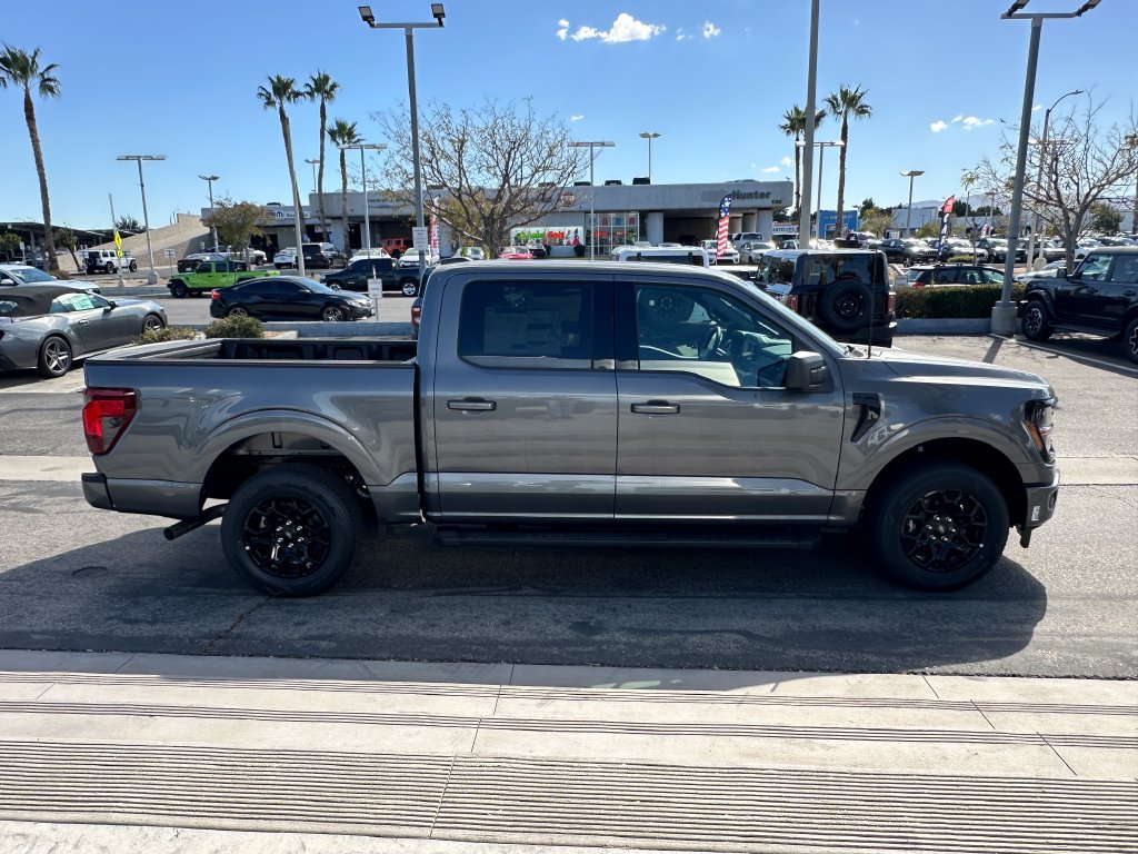 New 2026 Ford F150 XLT w/ XLT Black Appearance Package RWD image 9