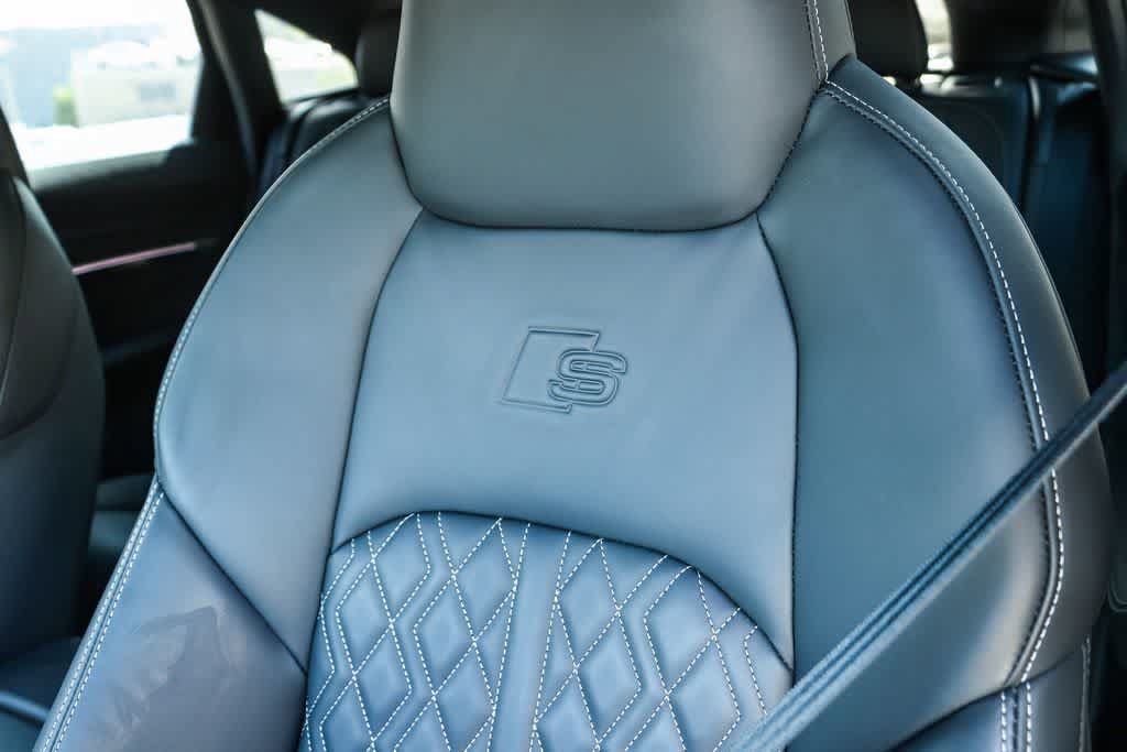 Used 2023 Audi e-tron S Prestige w/ Prestige Package AWD/4WD image 24