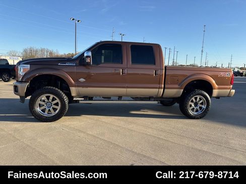 Used 2012 Ford F250 King Ranch w/ King Ranch w/Chrome Pkg image 9