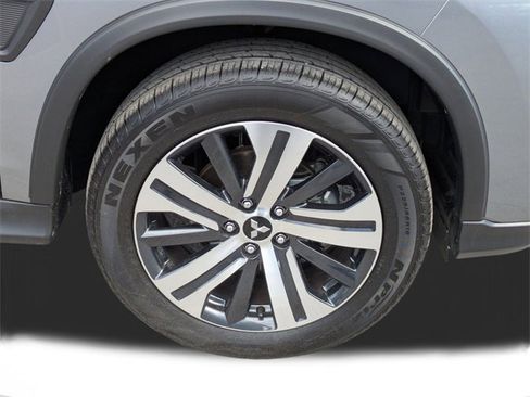 Used 2025 Mitsubishi Outlander Sport ES image 11