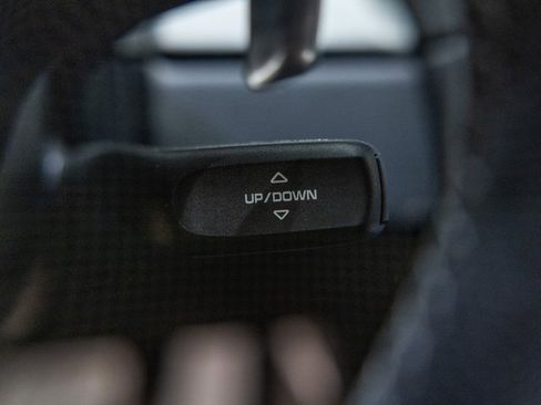 Used 2018 Porsche 911 GT3 w/ Sport Chrono Package image 42