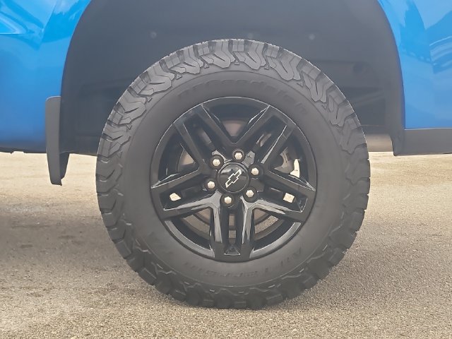 Used 2022 Chevrolet Silverado 1500 LT Trail Boss w/ Convenience Package II AWD/4WD image 8