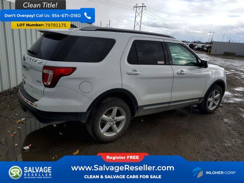 Used 2019 Ford Explorer XLT image 4