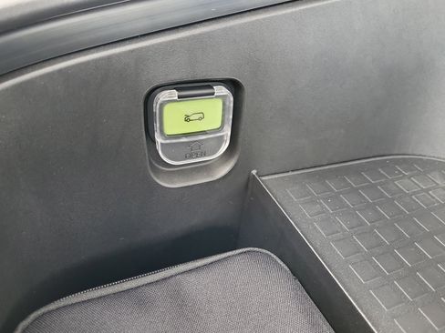 New 2026 Hyundai Ioniq 9 SEL image 23