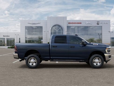 New 2026 RAM 2500 Tradesman AWD/4WD image 21