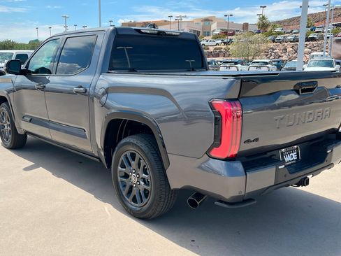 Used 2023 Toyota Tundra Platinum AWD/4WD image 3