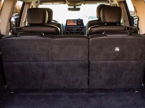 Used 2024 INFINITI QX80 Luxe image 46