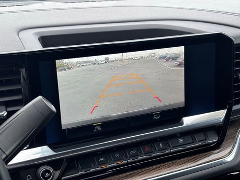 Used 2023 Chevrolet Silverado 1500 LT image 36