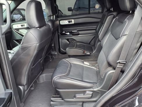 Used 2023 Ford Explorer ST w/ Equipment Group 401A image 11