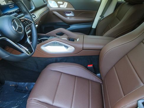 Used 2019 Mercedes-Benz G 550 image 24