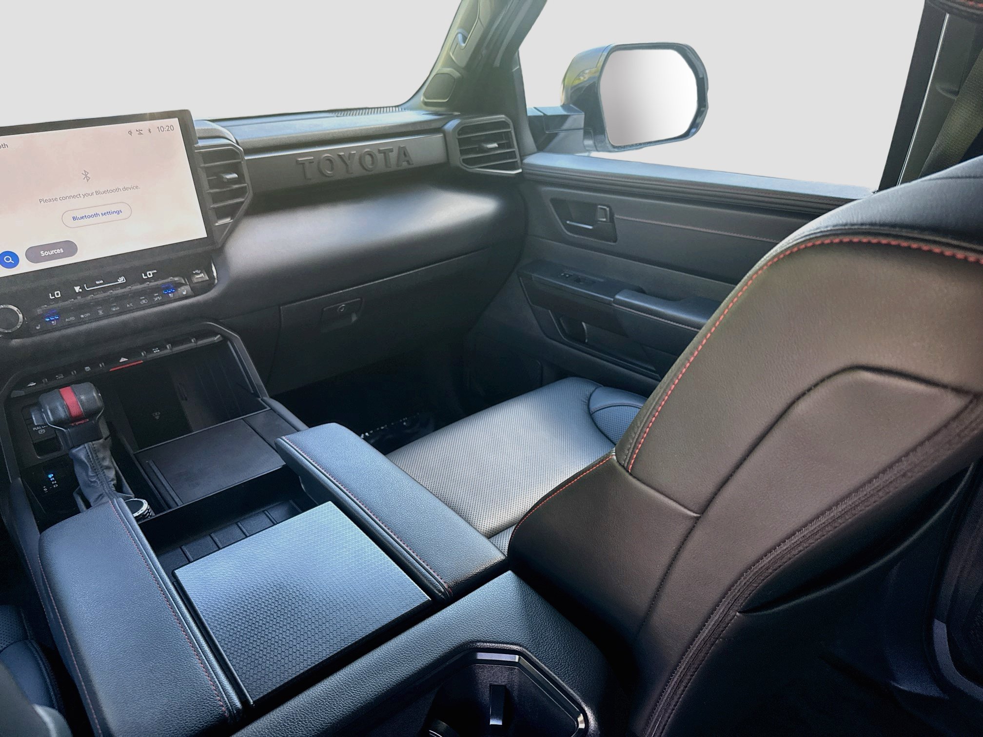 Used 2025 Toyota Sequoia TRD Pro AWD/4WD image 21