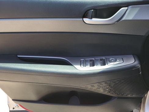 Certified 2025 Hyundai Palisade SEL AWD/4WD image 17
