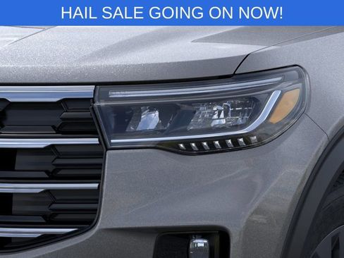 New 2026 Ford Explorer Active w/ Active Comfort Package image 19