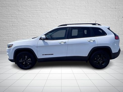 Used 2020 Jeep Cherokee Latitude Plus AWD/4WD image 7