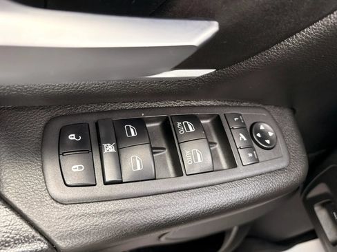 Used 2022 RAM 1500 Big Horn AWD/4WD image 24