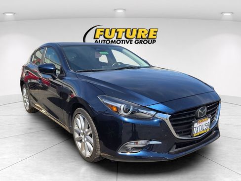 Used 2017 MAZDA MAZDA3 Grand Touring w/ Premium Equipment Package FWD image 1