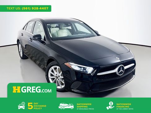 Used 2022 Mercedes-Benz A 220 image 1