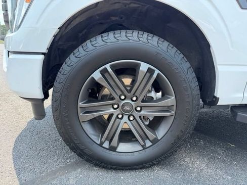 Used 2021 Ford F150 XLT w/ Equipment Group 302A High AWD/4WD image 18