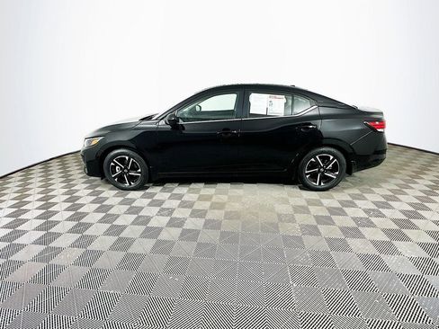 Certified 2025 Nissan Sentra SV FWD image 7