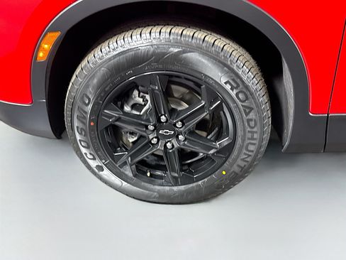Used 2023 Chevrolet Blazer LT w/ Midnight/Sport Edition FWD image 38