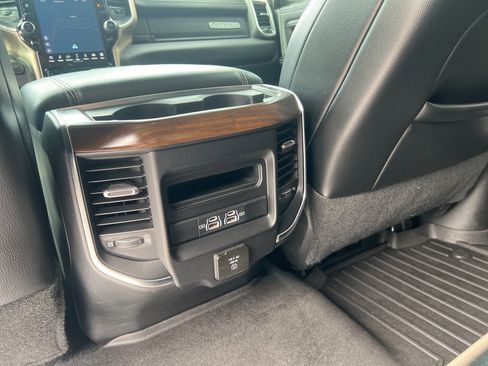 Used 2022 RAM 2500 Laramie image 17