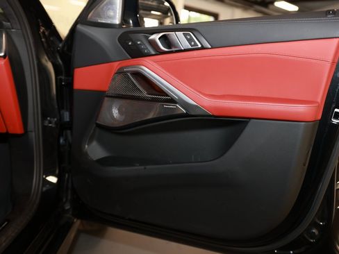 Used 2025 BMW X6 M Competition w/ Executive Package image 18