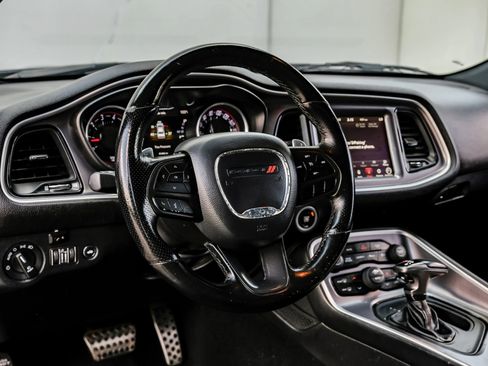Used 2020 Dodge Challenger R/T Scat Pack RWD image 22