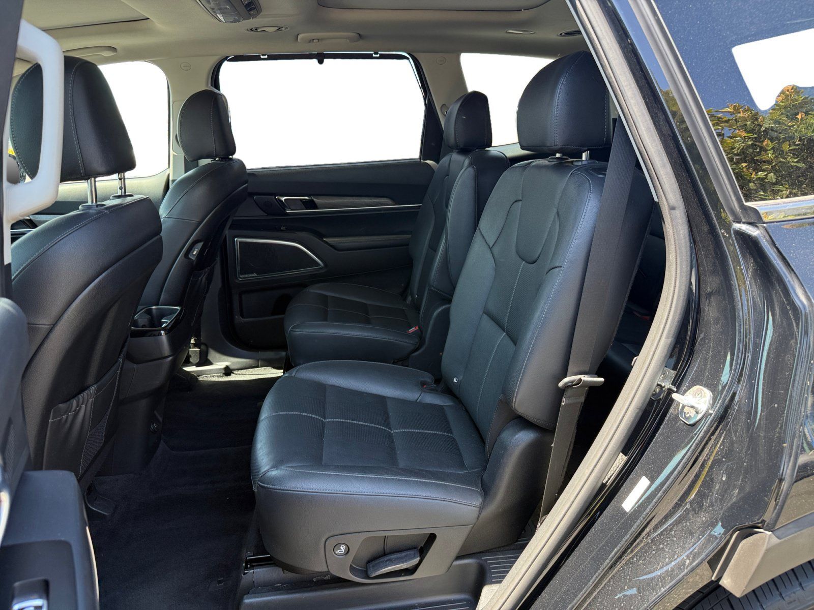 Used 2021 Kia Telluride SX w/ Nightfall Edition Package AWD/4WD image 16