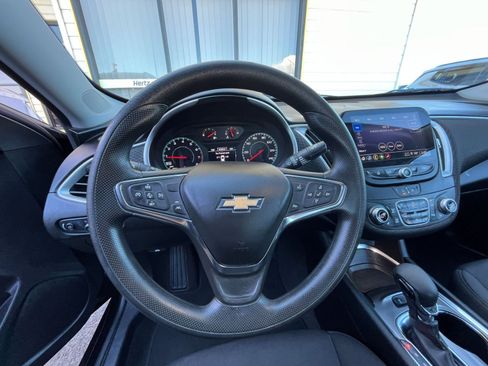 Used 2024 Chevrolet Malibu LT image 28