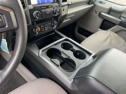 Used 2022 Ford F250 XLT w/ XLT Premium Package image 10