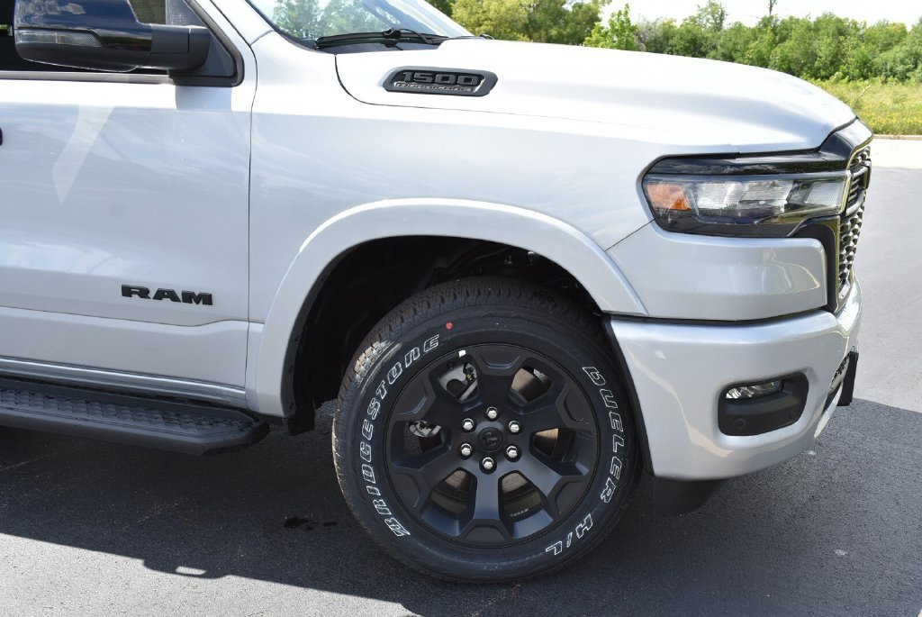 New 2026 RAM 1500 Big Horn AWD/4WD image 4