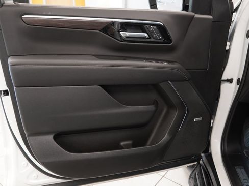 New 2025 Chevrolet Tahoe Premier w/ Sun And Tow Package AWD/4WD image 20