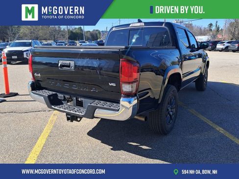 Used 2023 Toyota Tacoma SR5 AWD/4WD image 3