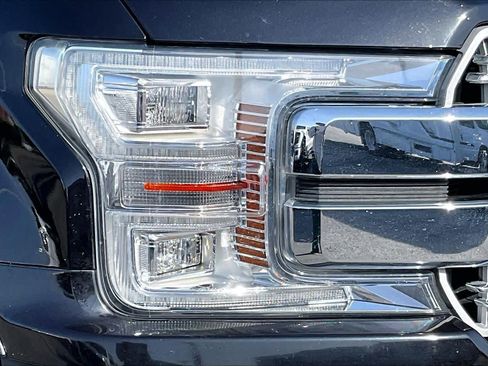 Used 2020 Ford F150 Lariat w/ Equipment Group 502A Luxury AWD/4WD image 26