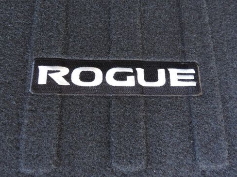 New 2026 Nissan Rogue SV image 14