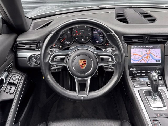 Used 2018 Porsche 911 Carrera RWD image 19