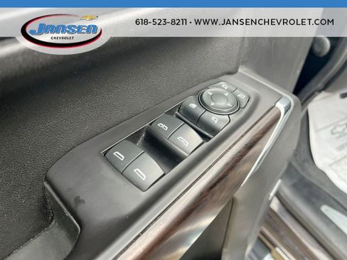 Used 2019 GMC Sierra 1500 SLT w/ SLT Premium Package image 22