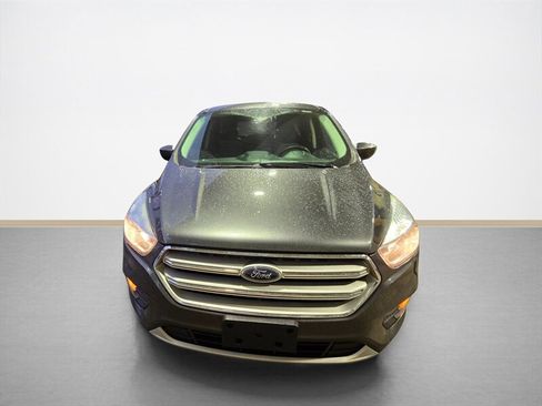Used 2019 Ford Escape SE image 9