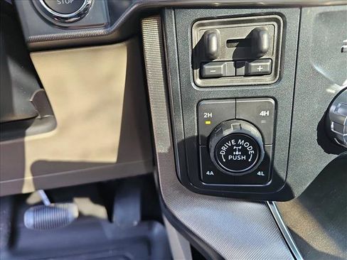 New 2025 Ford F150 Platinum w/ Equipment Group 703A Plus image 24