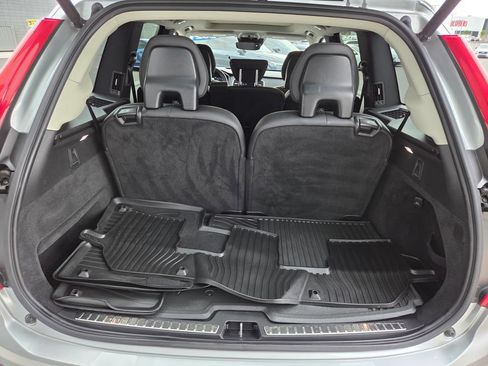 Used 2021 Volvo XC90 T6 Momentum AWD/4WD image 20