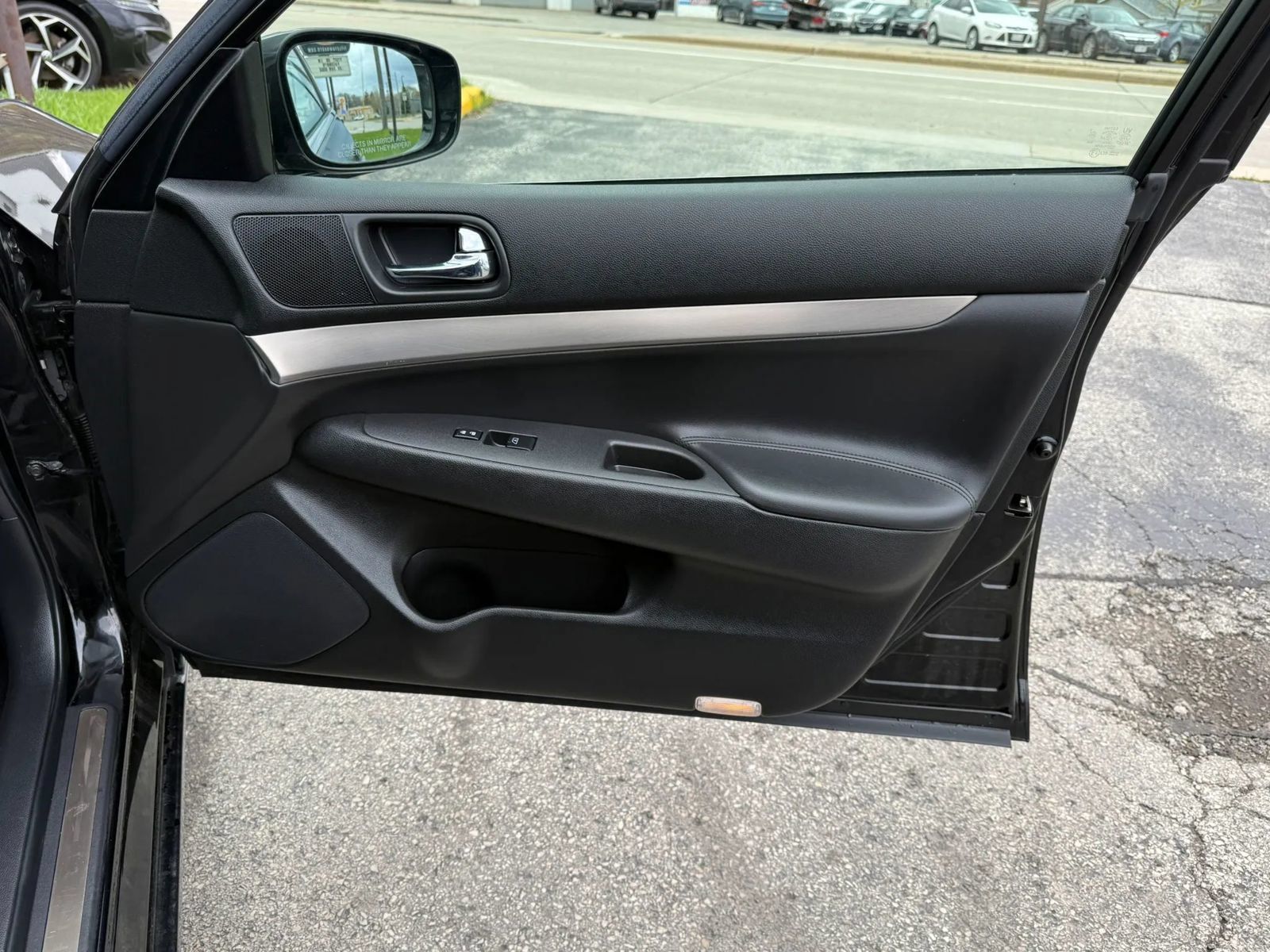 Used 2011 INFINITI G25 RWD image 19